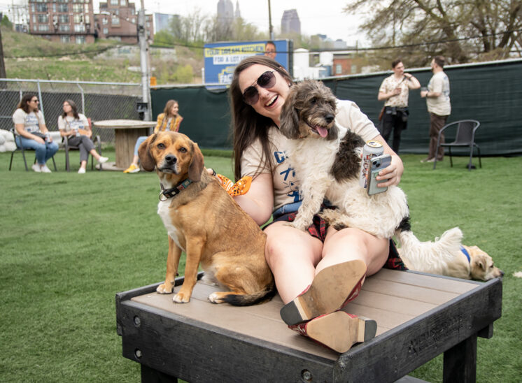Bar crawler holds dogs at bar